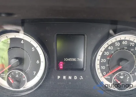 2017 Ram 1500 Express 4X2 6'4 Box из США, поврежденный, VIN 1C6RR6FTXHS752832